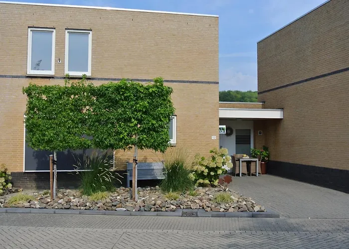 Von Clermont Park Bed & Breakfast 3*